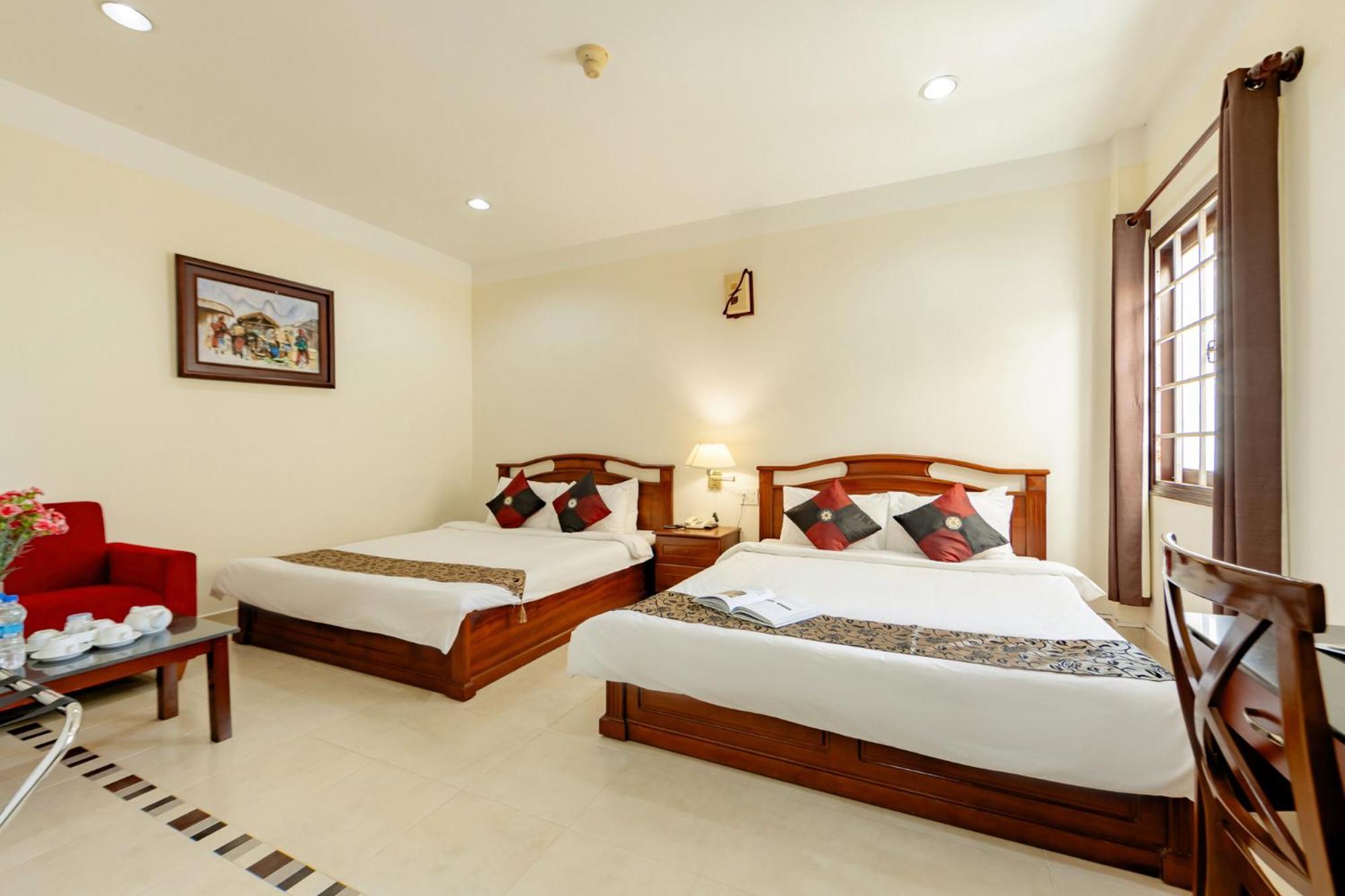 Hung Phong Hotel - Near Dalat Night Market Exterior photo