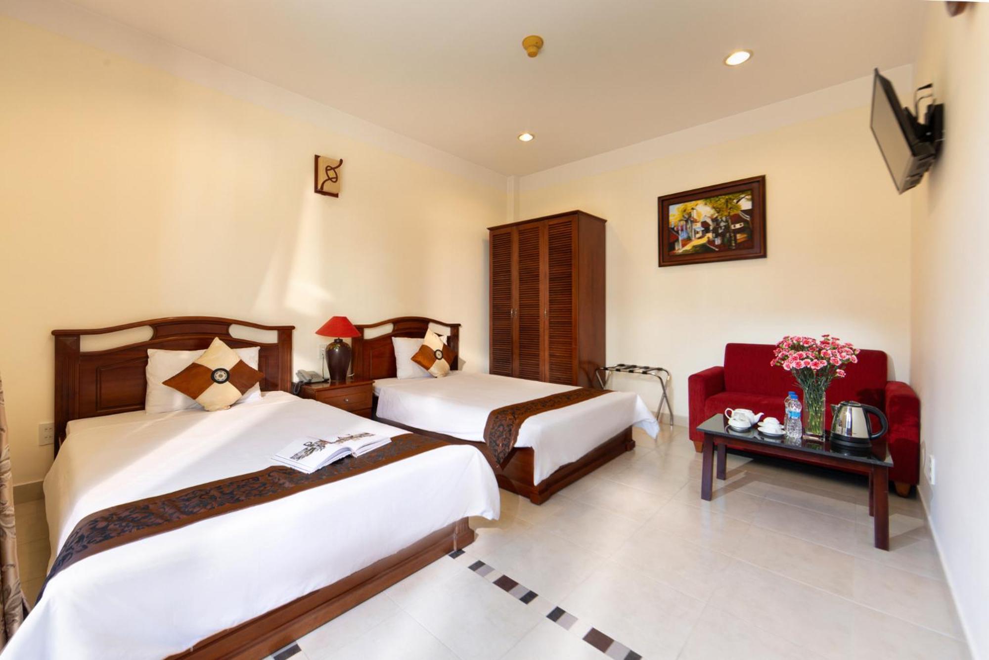 Hung Phong Hotel - Near Dalat Night Market Exterior photo