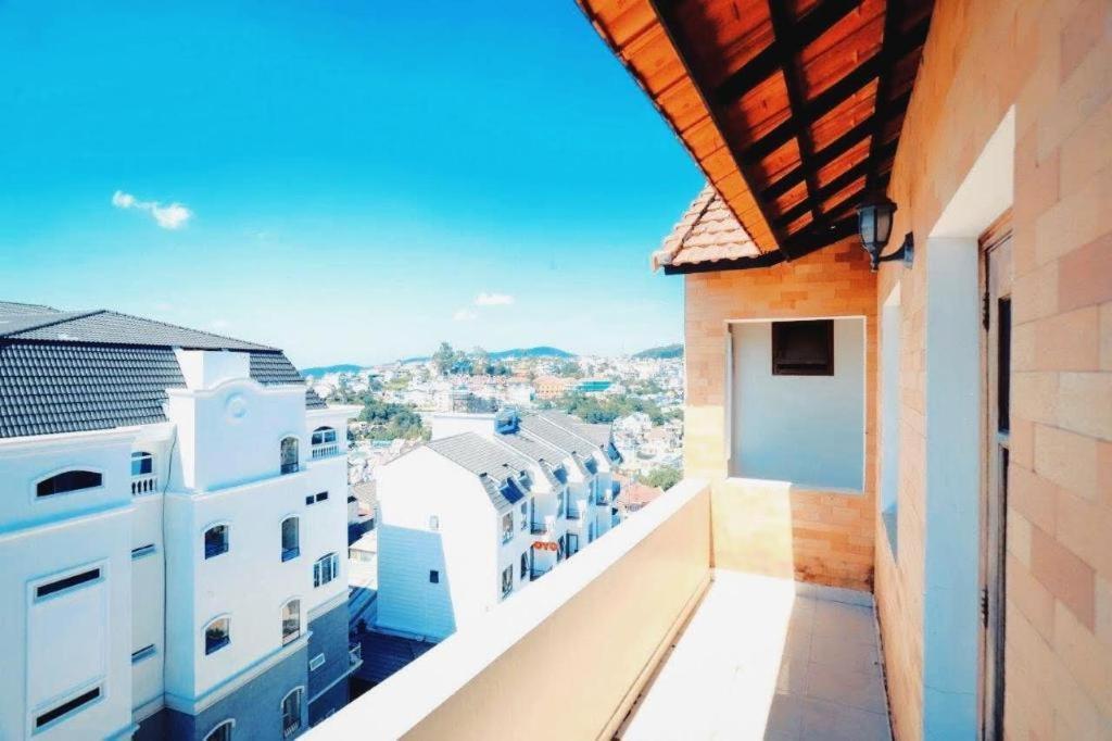 Hung Phong Hotel - Near Dalat Night Market Exterior photo